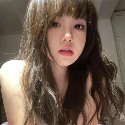 阿薇尔与虚构世界
